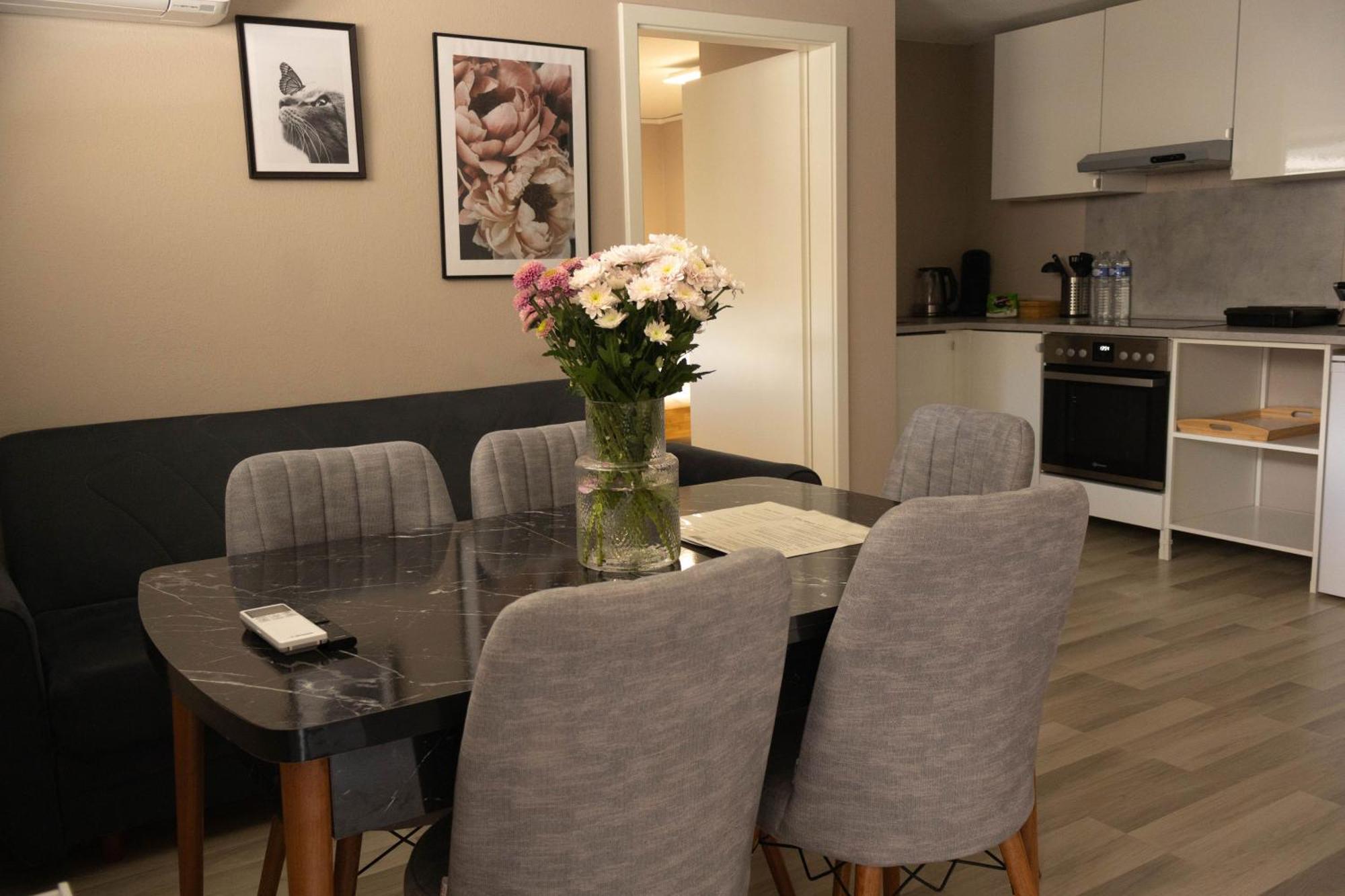 Kuzey Apartments Kappel-Grafenhausen Eksteriør bilde
